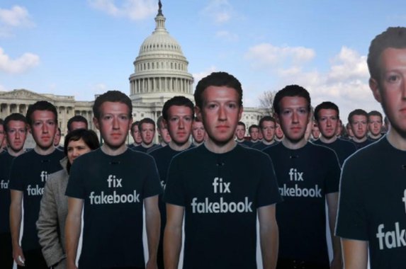 CEO do Facebook espera tranquilizar parlamentares dos EUA