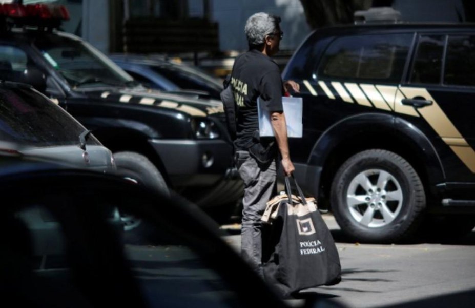 Polícia Federal desarticula grupo responsável por R$ 10 milhões em fraudes bancárias pela internet