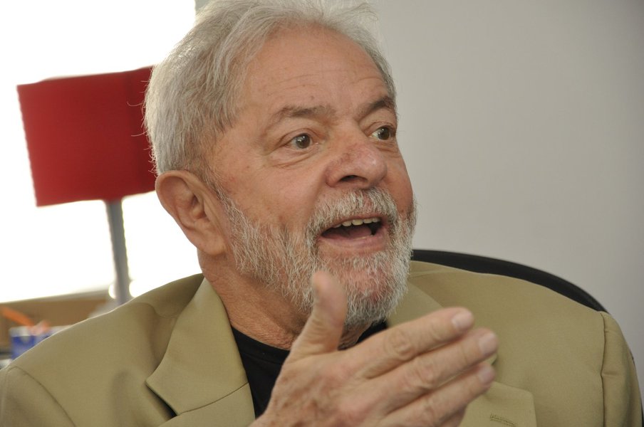 Tijolaço: mídia trata como conspiração o mero cumprimento da lei