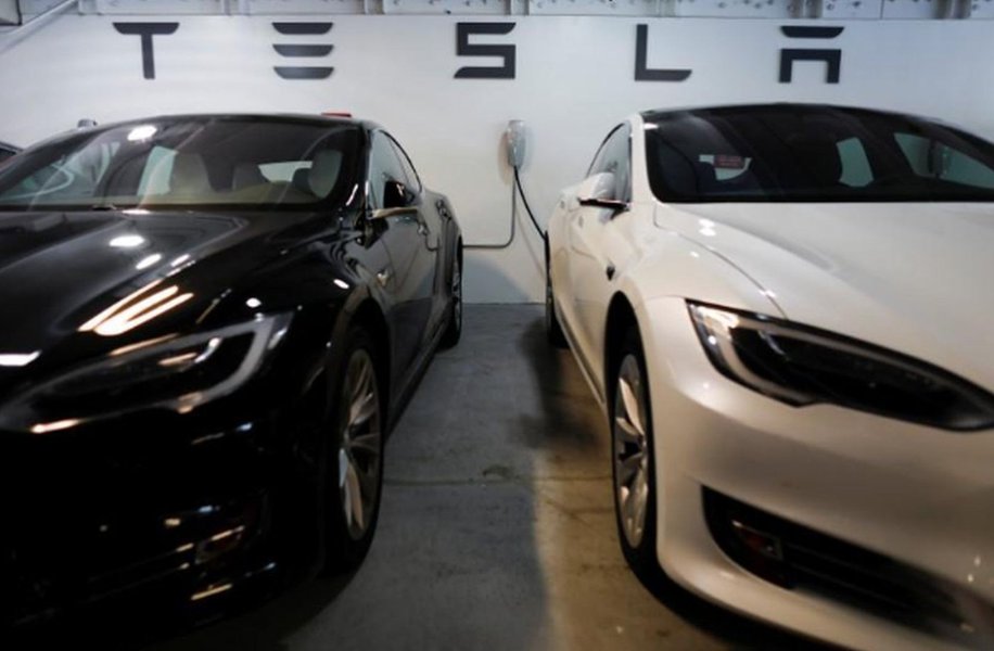 Model 3 da Tesla é o carro elétrico mais lucrativo, diz consultoria