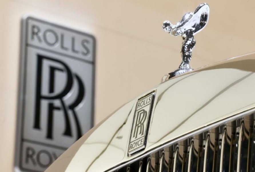 Rolls-Royce se inspira em cobras e besouros em robôs para manutenção de motores