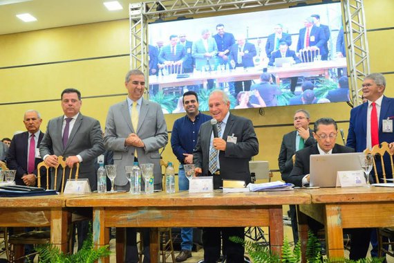 Marconi e Eliton sempre prestigiaram a Assembleia de Deus, diz pastor Oides
