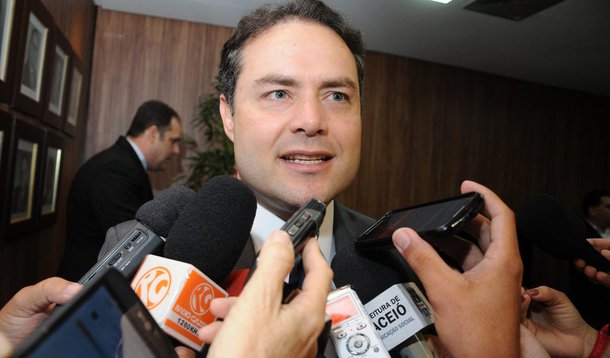Maior problema do grupo de Renan Filho é formar chapa de federal