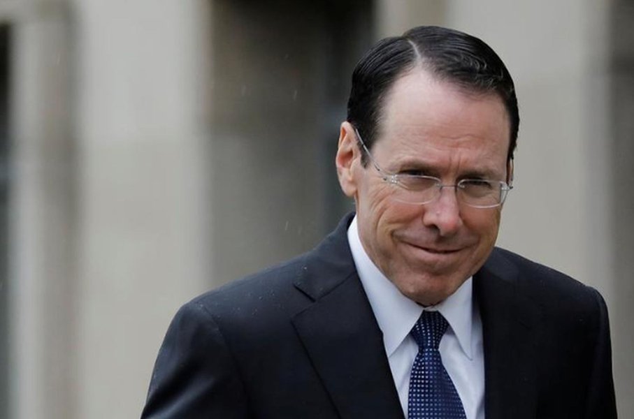 CEO da AT&T está confiante de que acordo com Time Warner tem bases sólidas