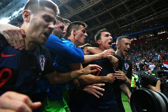 Na Rússia que derrotou o nazismo, vai à final um time de inclinação fascista