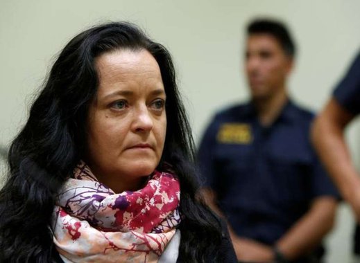 Justiça alemã condena sobrevivente de grupo neonazista à prisão perpétua