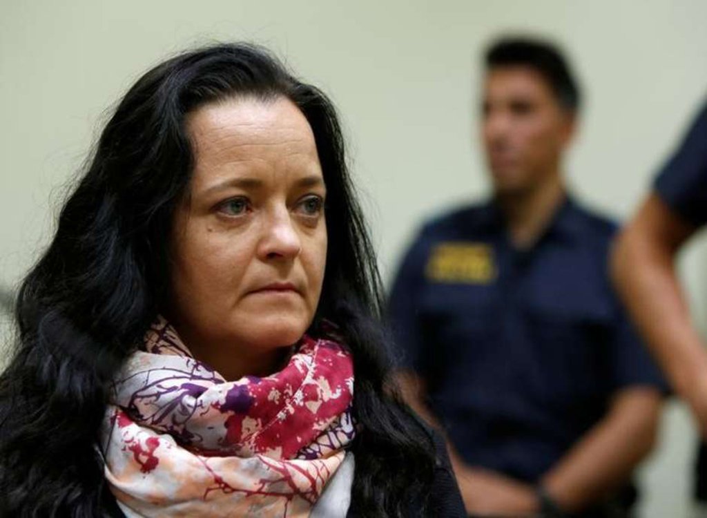 Justiça alemã condena sobrevivente de grupo neonazista à prisão perpétua
