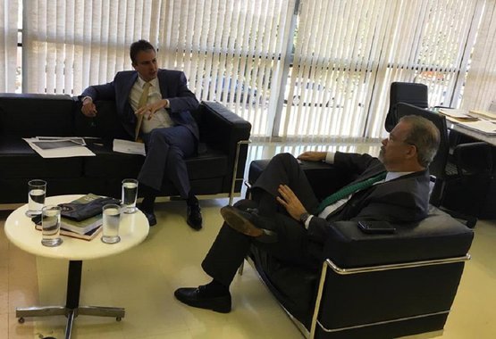 Governador trata, em Brasília, da implantação do Centro de Inteligência do Nordeste
