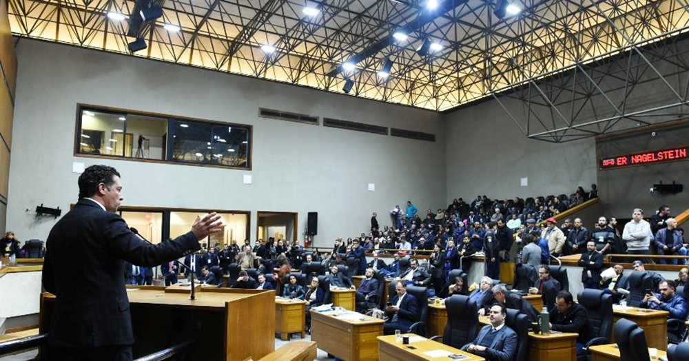 Vereadores derrubam quórum e votação dos projetos de Marchezan fica para a tarde