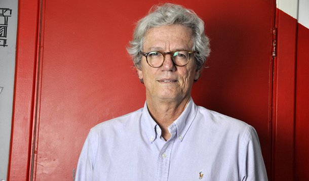 Paulo Nogueira Batista adverte contra risco de estelionato eleitoral