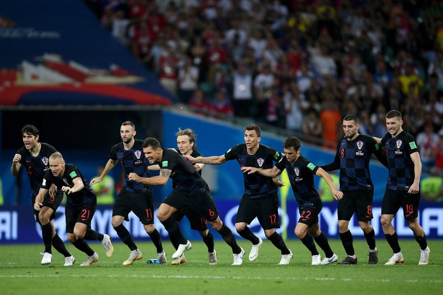Croácia vence Rússia nos pênaltis e pega a Inglaterra na semifinal