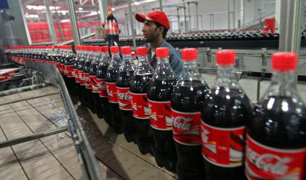 Receita investiga a Coca-Cola por fraude no faturamento com xarope