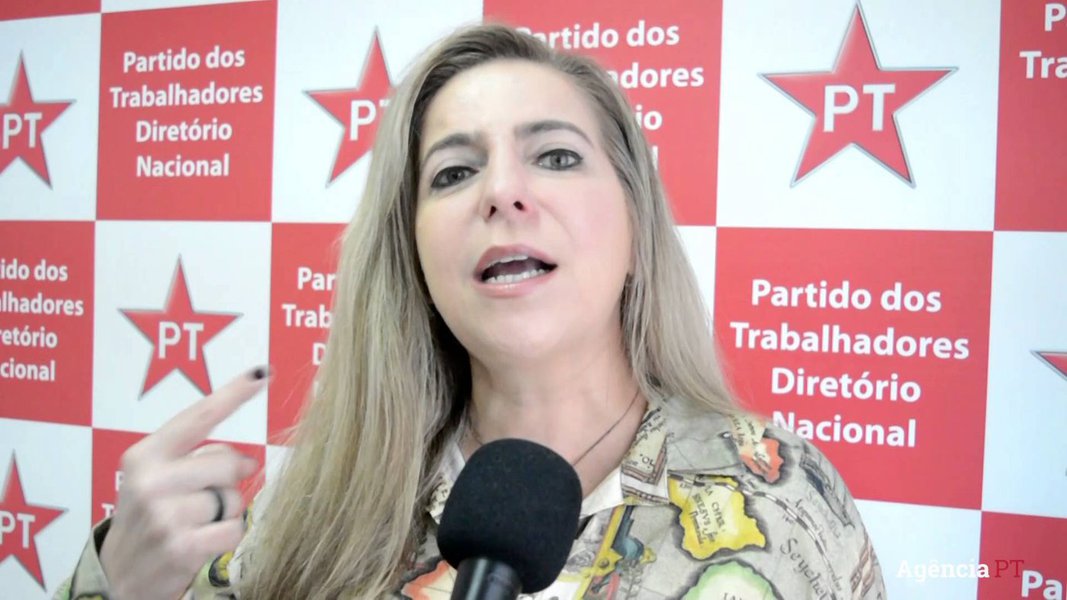 Luizianne defende a revogação do reajuste das taxas de Alvará e Licença Sanitária.