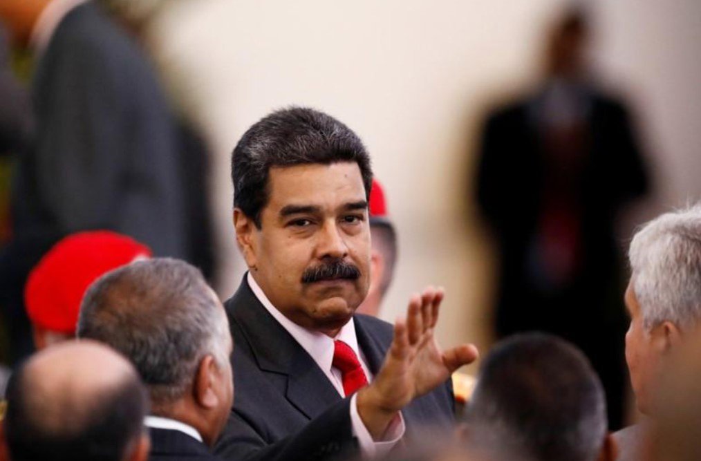 Maduro rejeita intervenção dos EUA e pede que militares não “baixem a guarda”