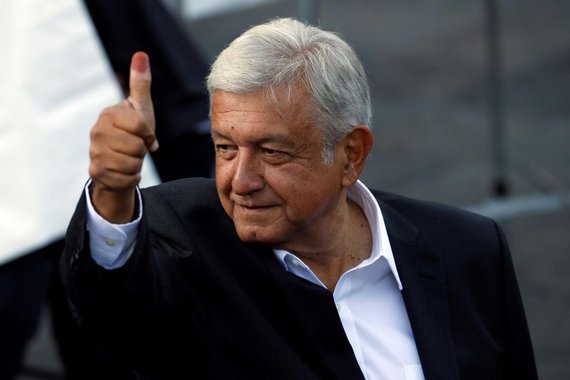 Obrador promete acabar com a máfia neoliberal