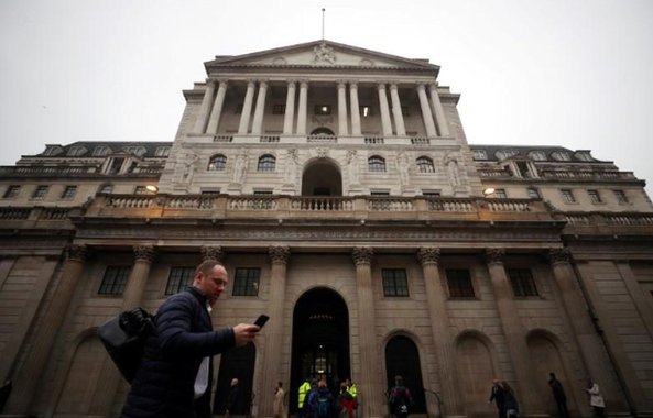 Regulador britânico diz a bancos e seguradoras para terem cuidado com criptoativos