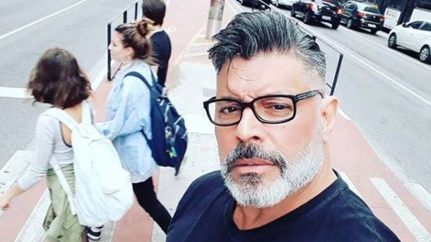 Frota é condenado a pagar R$ 50 mil por dizer que juiz 'julgou com a bunda'
