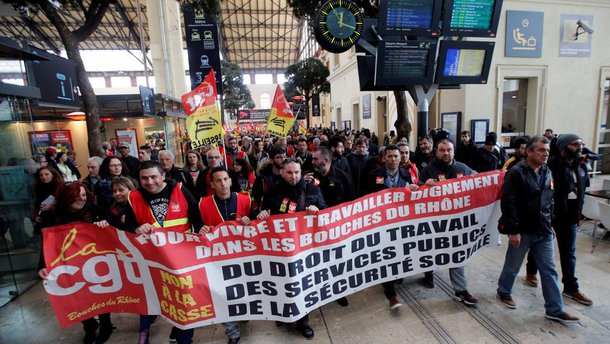 Aposentadorias, o novo canteiro de demolições na França