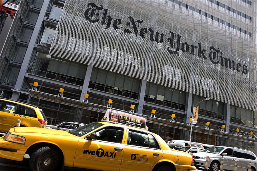 Número de novos assinantes online do New York Times cai pela metade no 1º tri