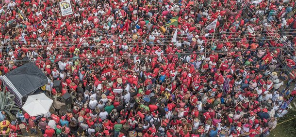 Unidade da esquerda é indispensável, mas insuficiente