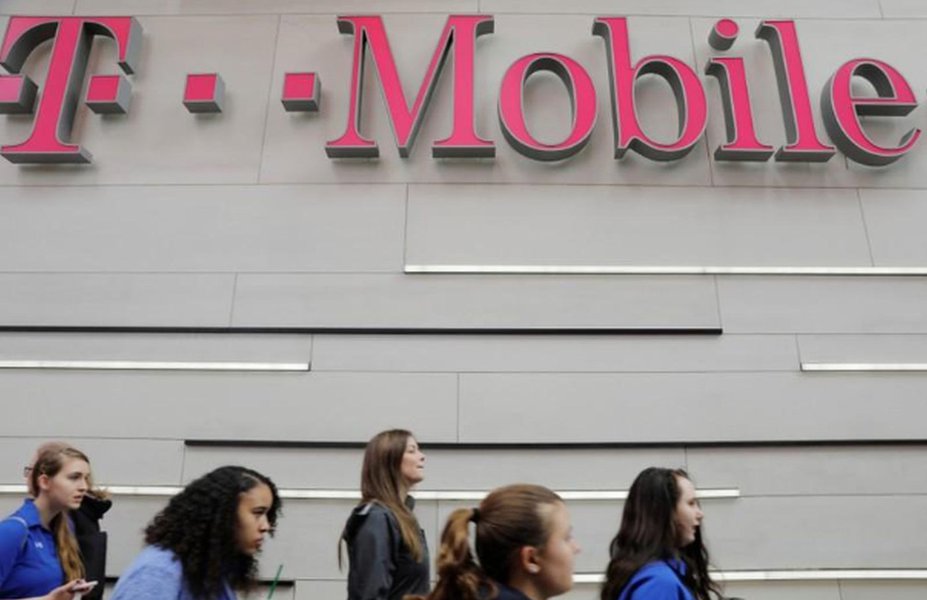 T-Mobile, Sprint finalizam termos de fusão, dizem fontes