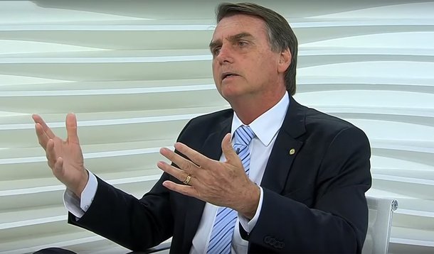 Bolsonaro acha que jovem é burro