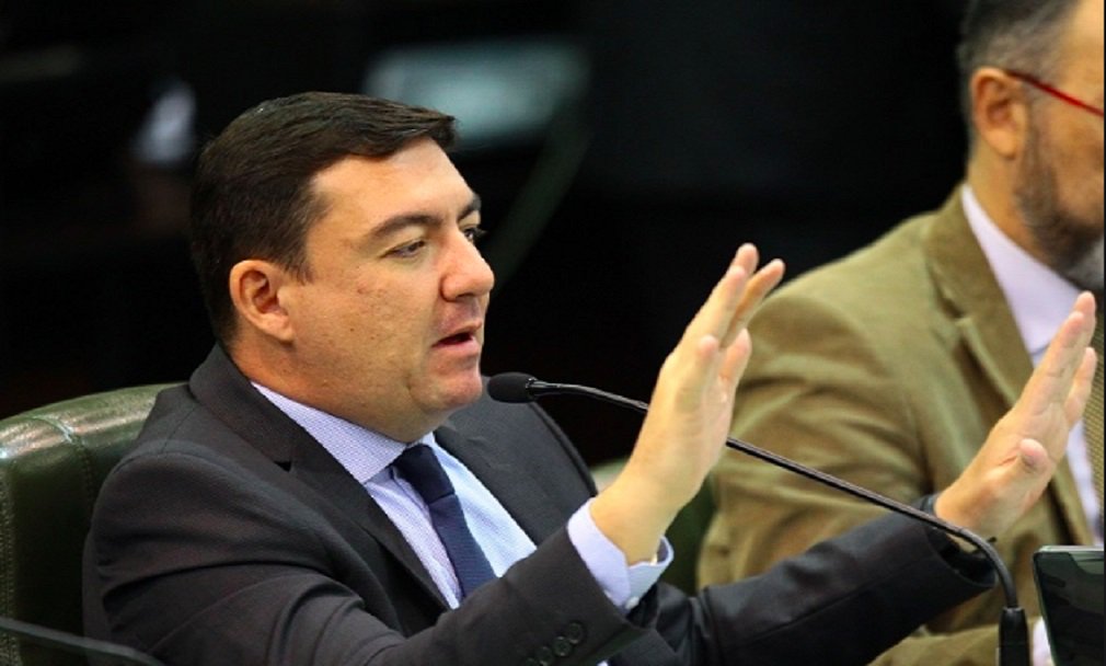 Vitti costura consenso no projeto do Judiciário