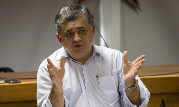 Guimarães avalia que nessa eleição haverá um ajuste contas com o golpe