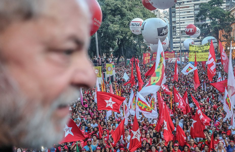 Lula em ato