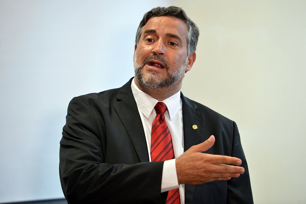 Pimenta: dia 15 a Globo vai engolir a seco sua censura contra Lula