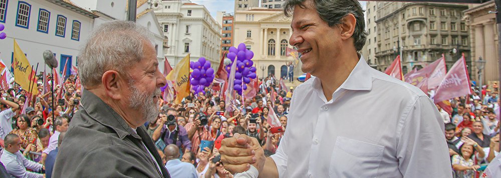 Haddad vai incorporar o nome de Lula em registro de candidatura