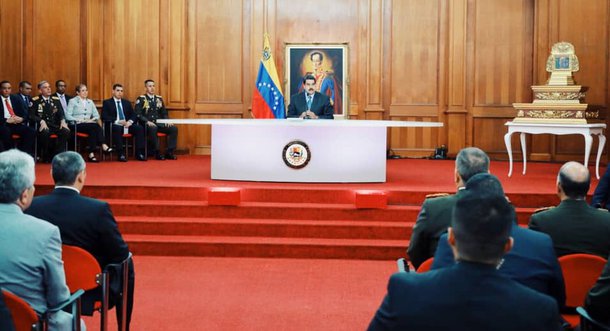 Venezuela determina prisão de políticos oposicionistas após explosão de drones