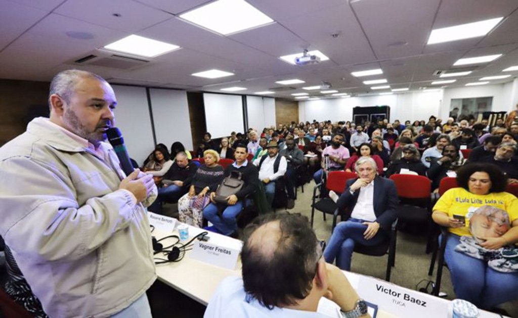 Vagner Freitas: os golpistas não vão nos destruir