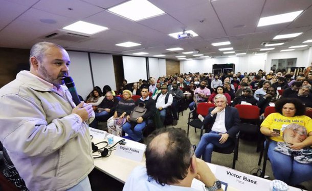 Vagner Freitas: os golpistas não vão nos destruir