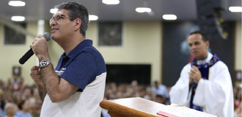 Francisco Jr. quer ser o representante católico na Câmara Federal