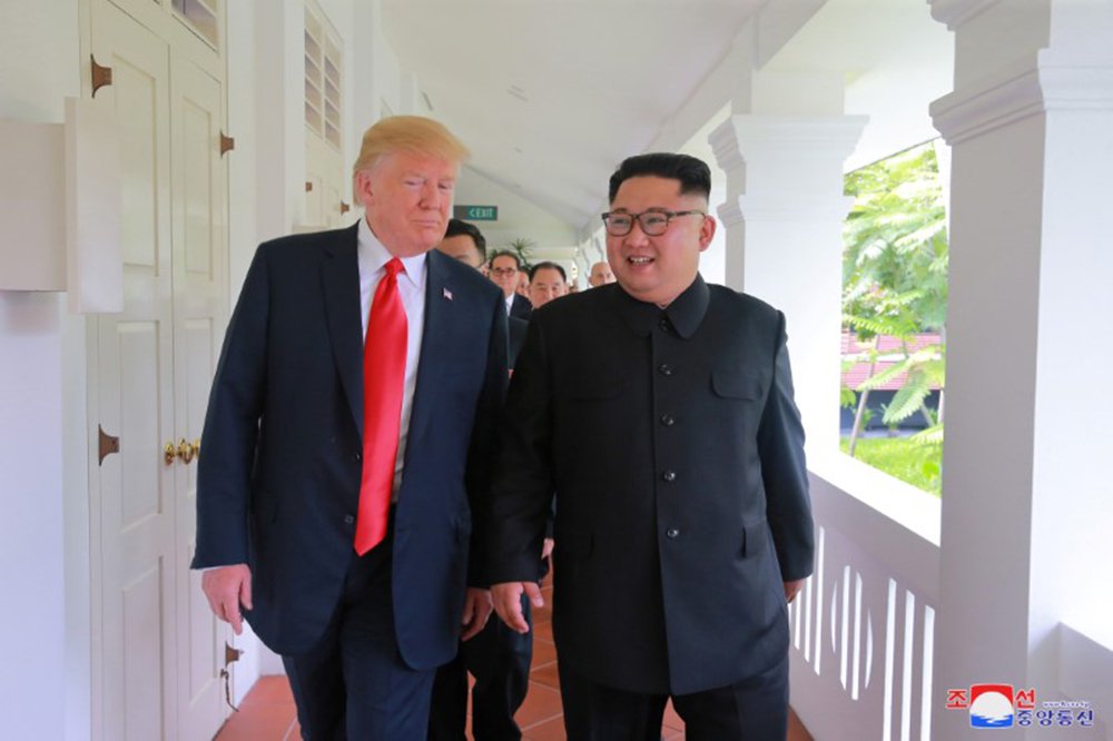 Coreia do Norte critica dupla moral dos EUA e mantém aposta na paz e distensão