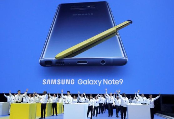 Samsung lança Note 9 com foco em videogames e de olho em rivais