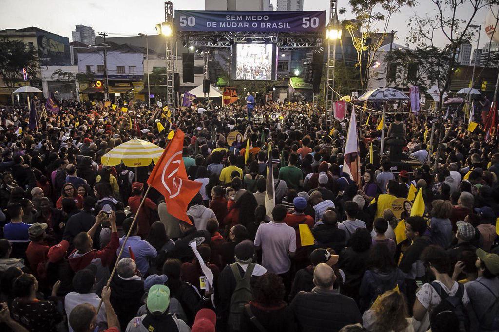 Guilherme Boulos promete criar seis milhões de empregos em dois anos