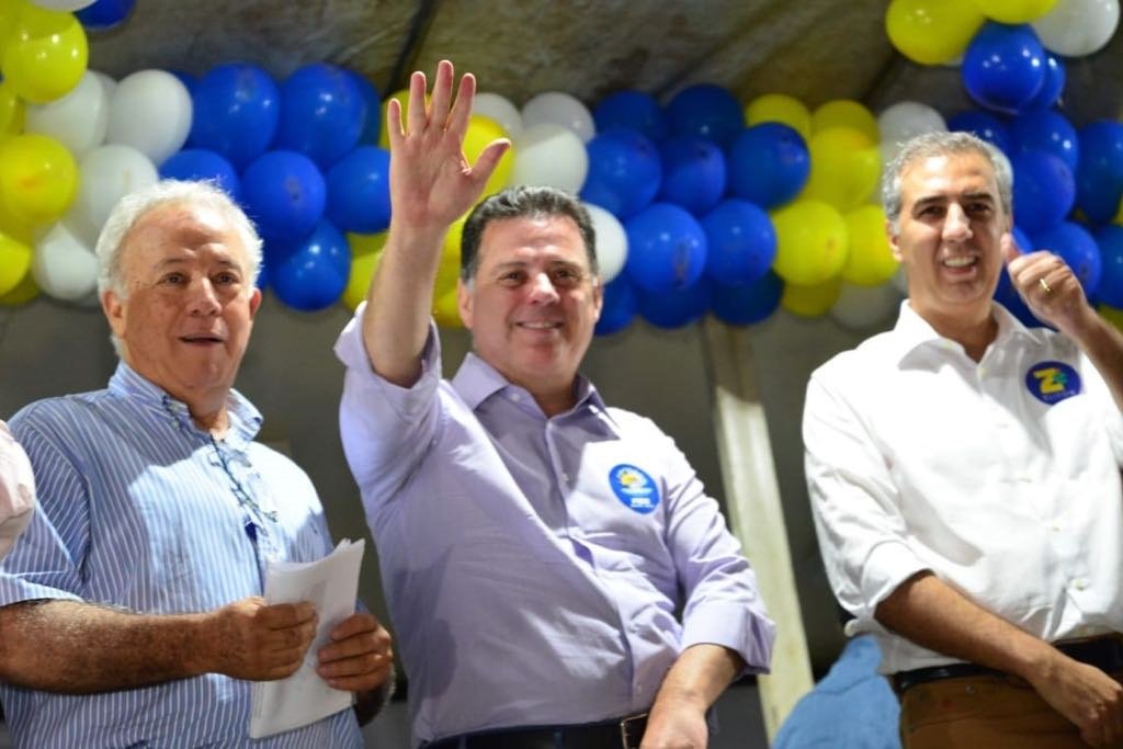 Embalados, Eliton e Marconi iniciam campanha em Goianésia