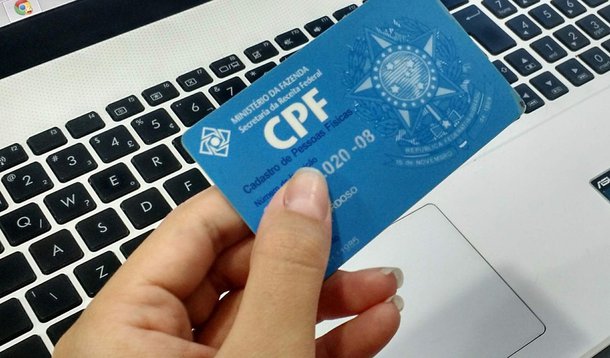 Com a economia em crise, Brasil tem 12,5 milhões de jovens com o 'nome sujo'