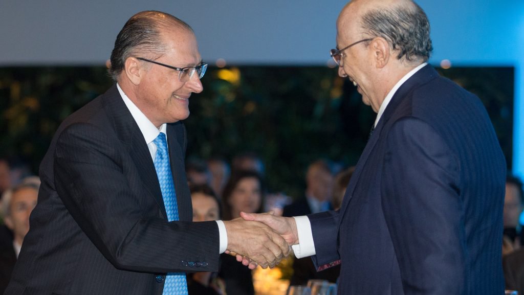 Meirelles foi para cima de Alckmin no debate da TV Gazeta