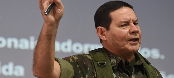 O general Mourão e a ameaça militar