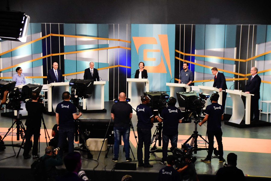 Com debates esvaziados, candidatos ficam mais agressivos