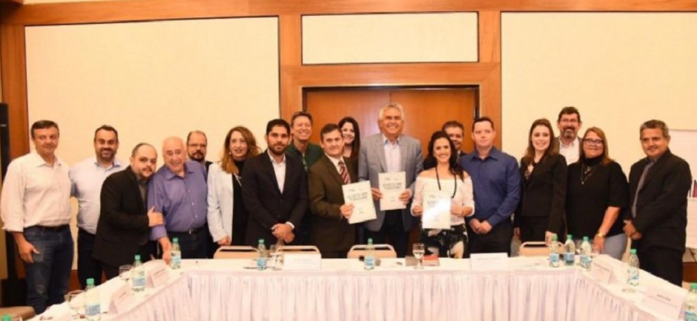 Turismo será comandado por técnicos qualificados, diz Caiado