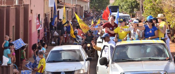 “Virada começou”, diz Raquel Teixeira sobre Zé Eliton