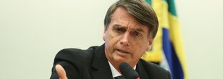 Bolsonaro tem 400 mil robôs como seguidores no Twitter 
