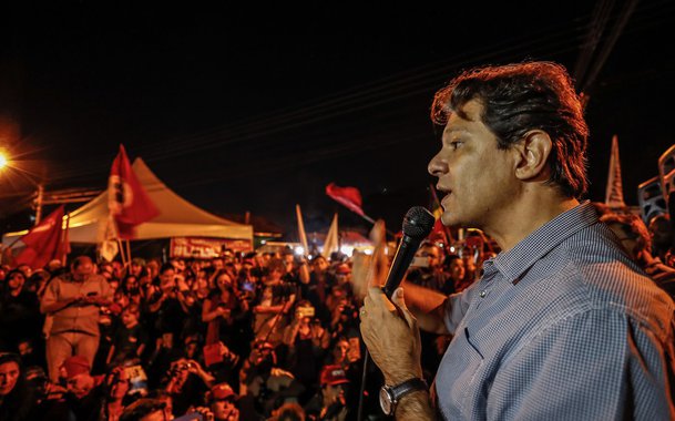 Haddad desembarca em Maceió para orientar aliados