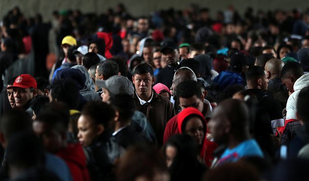 Desemprego vai a 12,3% e alcança 12,86 mi de brasileiros