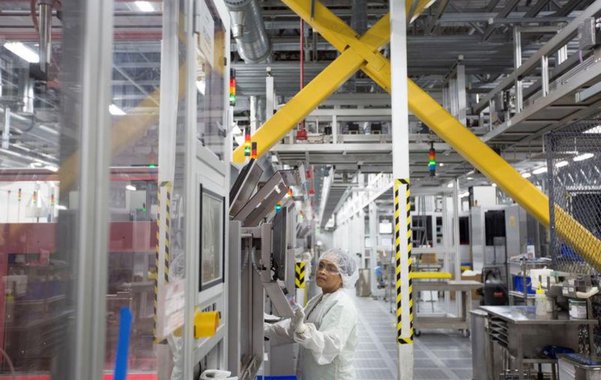 Crescimento do PIB dos EUA no 2º trimestre é revisado para cima a 4,2%