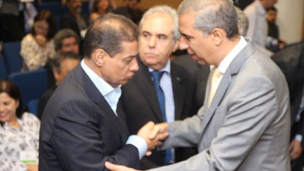 Por articulação de Armando Vergílio, cooperativas ganham assento na Juceg